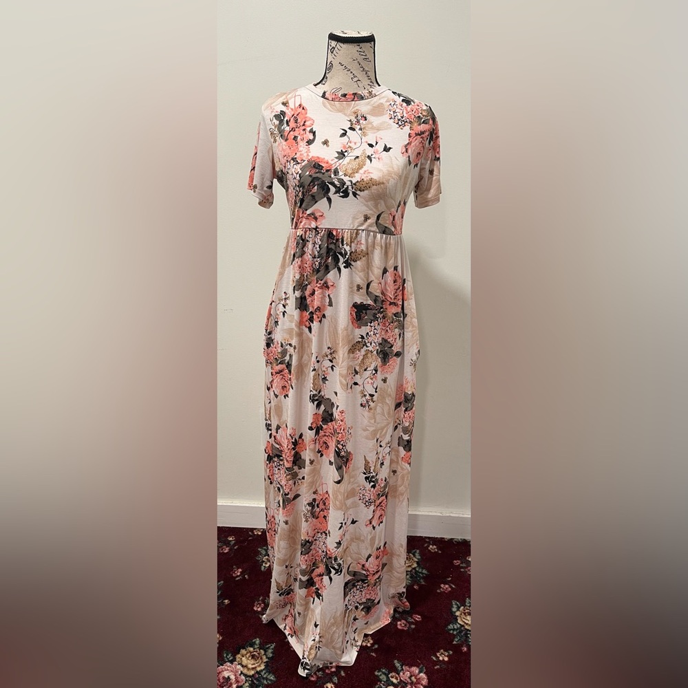 Floral Women's maxi dress